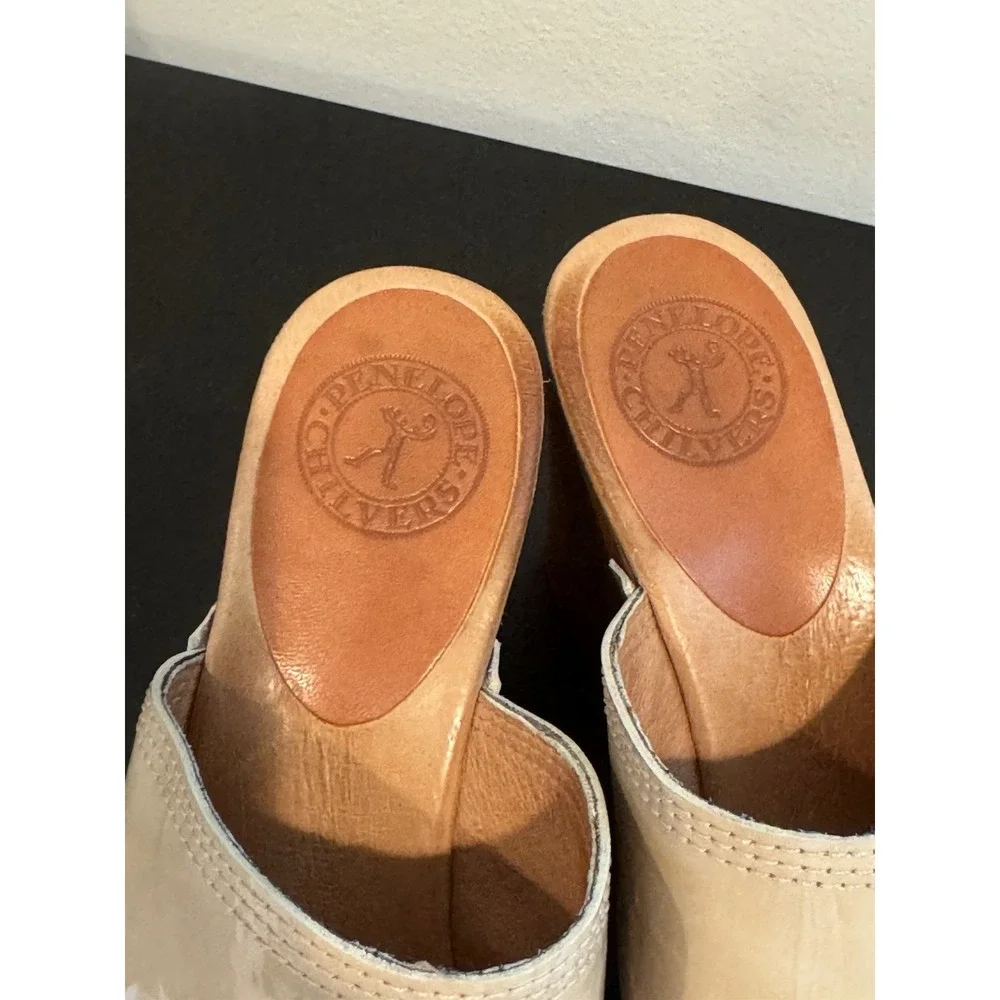 Penelope Chilvers Patent Leather Wedge Clogs Cream Anthropologie 39 8/8.5 $225